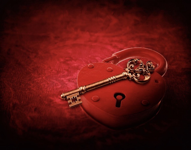 gold key on red